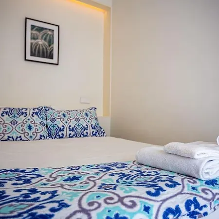 Sunny Bica - Downtown Large Lägenhet