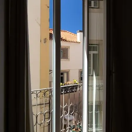 Sunny Bica - Downtown Large Lägenhet Lisboa