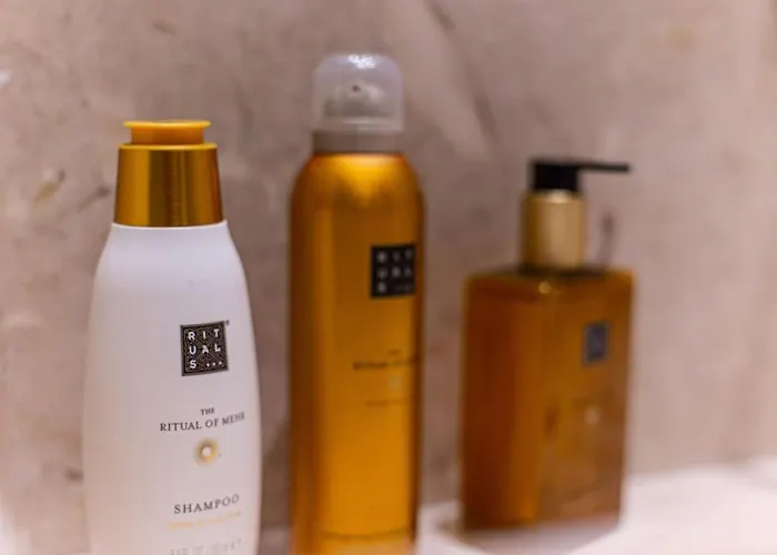 Sunny Bica - Downtown Large *